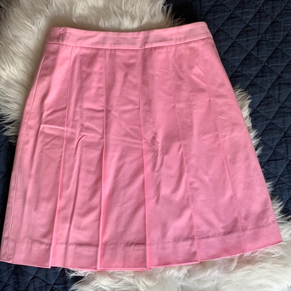 Lilly Pulitzer pink pleated skirt size 8 fully lined cotton & spandex button zip